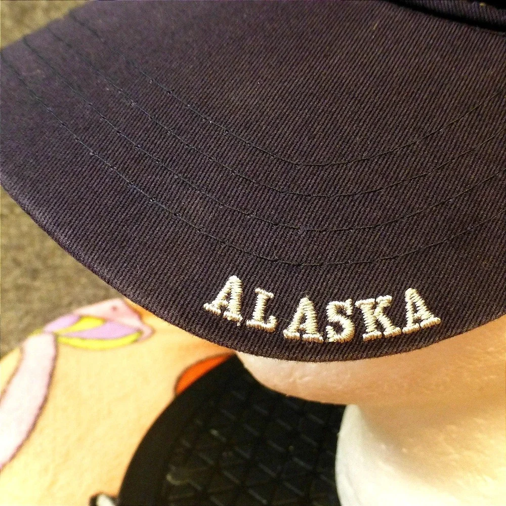 Ice Road Truckers IRT Alaska History Channel Mesh Trucker Hat Navy Blue White